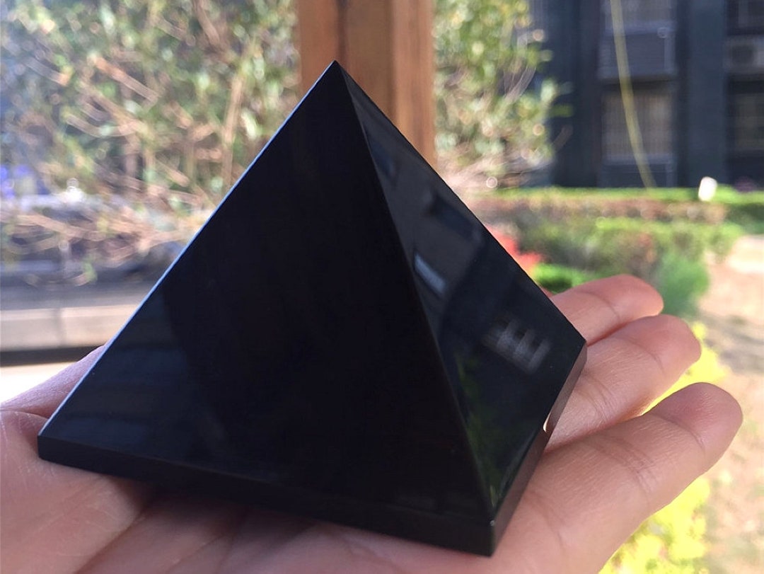 Obsidian Pyramid Natural Obsidian Pyramid Healing Crystal Gemstone ...