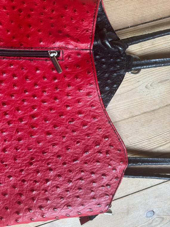 Vintage Italian Leather Ostrich Skin Textured Red Adjustable Backpack Red and Black Ostrich Embossed Leather Bag – Made in Italy  main image 4