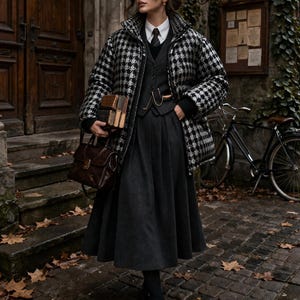 intage Houndstooth Quilted Jacket Black Silver Velvet Texture Oversized Statement Coat Dark Academia Avant Garde EU 34-38