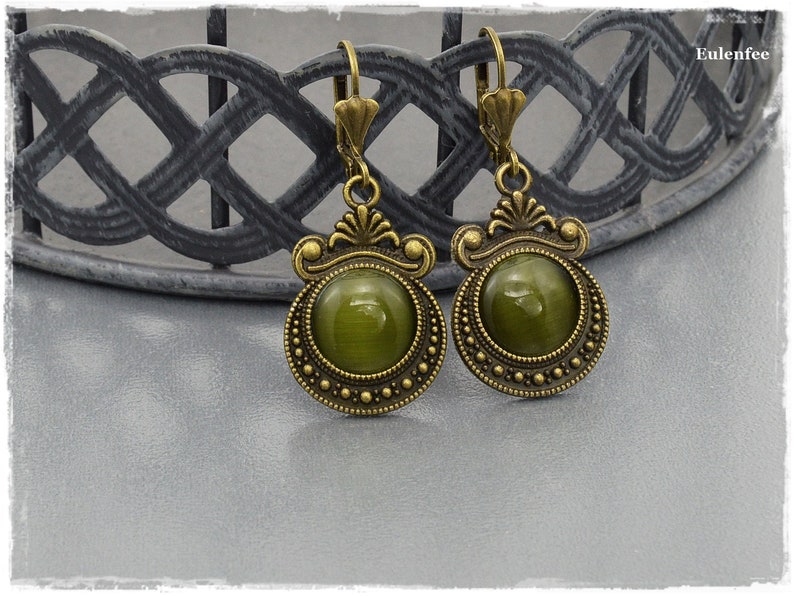 Earrings Ophelia green cateye glass cabochon, earrings in vintage style image 4