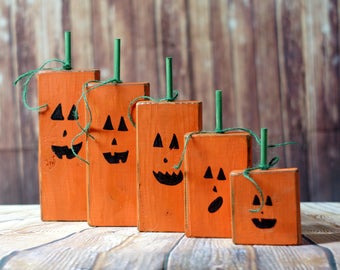 Wood Family Pumpkins, Rustic Halloween Decor, Pumpkin Decor, Reclaimed Wood Fall, Wood Block Pumpkins, Primitive Halloween, Wooden Pumpkins,