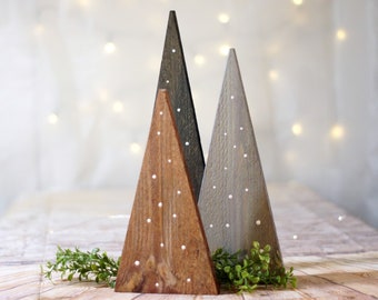 Set of three wood trees, christmas tree decor, christmas decorations, rustic Holiday decor, Seasonal Decor