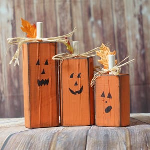 Handmade Wood Pumpkins gift, Rustic Halloween Decor, Pumpkin Decor, Reclaimed Wood, Hand Painted, Wooden Pumpkins, Fall seasonal decor image 3