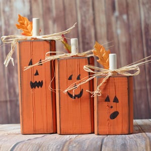 Handmade Wood Pumpkins Gift, Rustic Halloween Decor, Pumpkin Decor ...