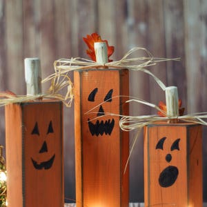 Handmade Wood Pumpkins gift, Rustic Halloween Decor, Pumpkin Decor, Reclaimed Wood, Hand Painted, Wooden Pumpkins, Fall seasonal decor image 5