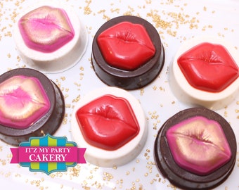 Chocolate Covered Oreos  Lips (1 Dozen)