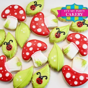 Custom Sugar Cookies / Woodland Cookies 1 Dozen image 1