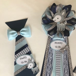 Deer baby shower Mommy to be corsage and Daddy to be tie set/Woodland baby shower corsage/Woodland Boy baby shower corsage set