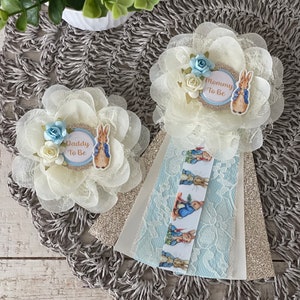 Peter Rabbit baby shower corsage/Boy Peter Rabbit corsage/Vintage Peter Rabbit corsage/Peter Rabbit mommy to be pin/Peter Rabbit Daddy pin