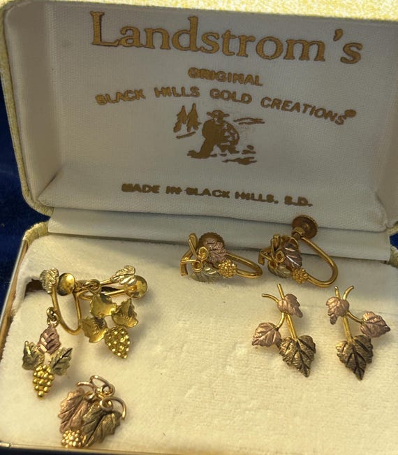 Landstrom's 10kt Black Hills Gold Grape clip earrings… Gem