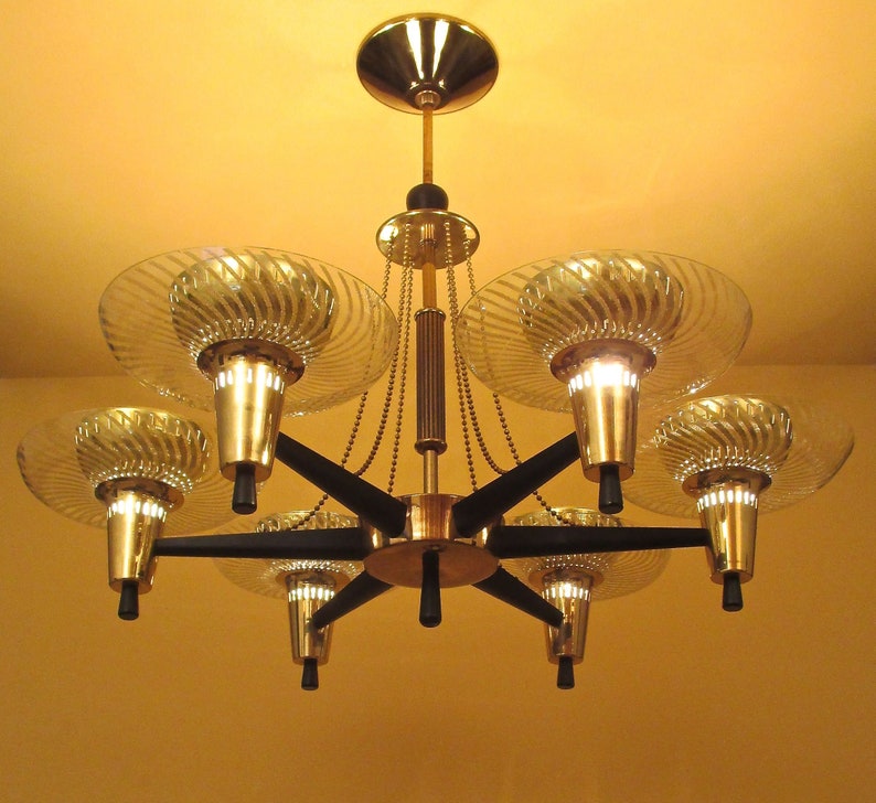 Vintage Lighting 1950s chandelier by Globe Mid Century FABULOUS!