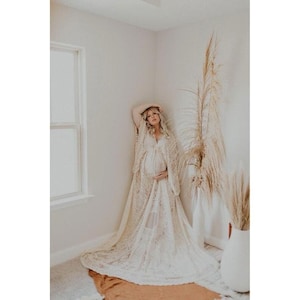 Boho Flutter Sleeve Maternity Dress | Boho Maternity Gown | Vintage Lace Maternity Dress | Lace Maternity Dress | White Lace Maternity Gown