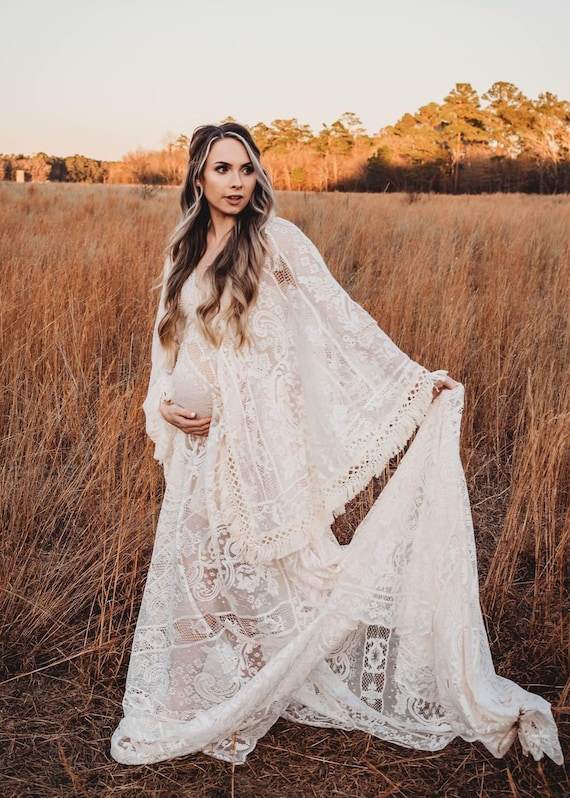 Boho Flutter Sleeve Maternity Dress Boho Maternity Gown Vintage Lace  Maternity Dress Lace Maternity Dress White Lace Maternity Gown 