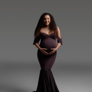 Valeria Flutter Sleeve Maternity Dress, Sweetheart Maternity Dress, Formal Maternity Dress, Mermaid Maternity Dress, Fitted Maternity Dress