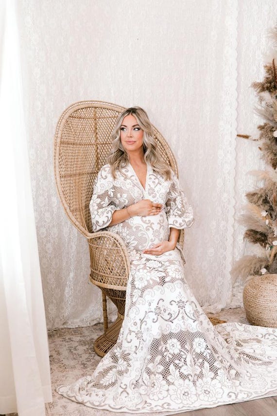 Boho Vintage Lace Maternity Dress: Long Sleeve Wedding Gown Boho Vintage Lace Maternity Dress: Long Sleeve Wedding Gown