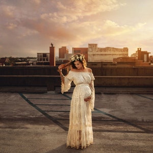 SOFORT LIEFERBAR Besticktes Umstandskleid, schulterfreies Umstandskleid im Boho-Stil, Umstandskleid mit Spitze, Umstandskleid für Fotoshooting