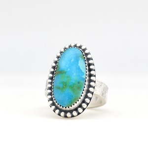 Sonoran Gold Türkis Ring Handgemachte Sterling Silber Made In USA Grün Türkis in Minimalist Modern Southwest Style.