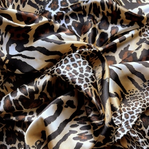 Taie d&#39;oreiller en satin marron, beige, noir, doré et léopard. Literie pour cheveux et peau sensibles. Satin rafraîchissant pour un soulagement de la ménopause.