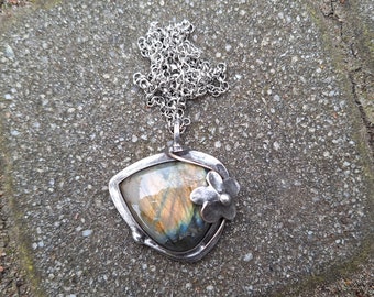 Labradorite pendant, gift for mother, mother's day, handmade pendant, gift for her, author's jewelry, colorful pendant