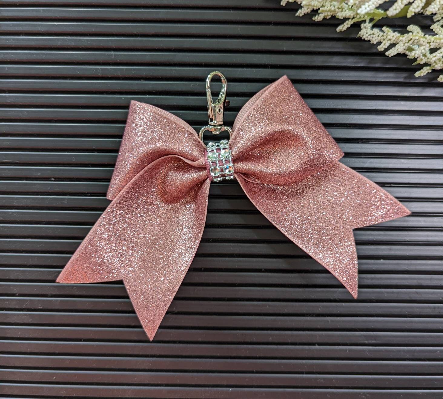 Landical 12 portachiavi con fiocco da cheerleader Pin Me Ribbon Cheer con strass fiocco cordino portachiavi regalo, nero