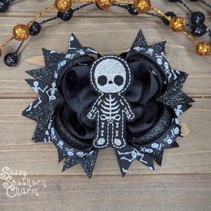 Skeleton Hair Bow, Halloween Hair Bow, Bones Hair Bow, X-Ray Hair bow, Spooky Hair bows, Feltie Hair Bows, Halloween Clips,