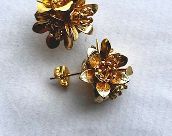 FLORA Flower Gold Filled Stud Earrings