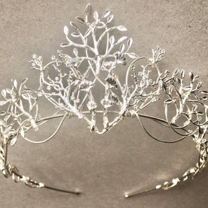 The VEDA Crown Rose Gold Organic Flower Leaf Tiara, Delicate Dainty Floral Leaves Prom Festival Bride Bridesmaid Pink image 3