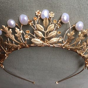The AGATHA Crown, queen, tudor, renaissance, pearl, leaf, leaves, pearls, princess, tiara, prom, festival, game of thrones, gold, floral image 3