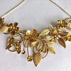 The FLORA Necklace Floral, organic, leaf, flower, vintage, natural necklace. image 4