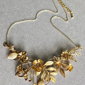 The FLORA Necklace Floral, organic, leaf, flower, vintage, natural necklace. image 7