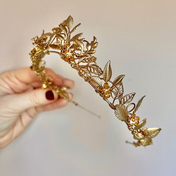 The ISLA Peaked Leaf Hair Vine Headpiece Tiara Diadem with Tiny Flowers. Headband Bridal Prom Bridesmaid Boho Edwardian Gold.