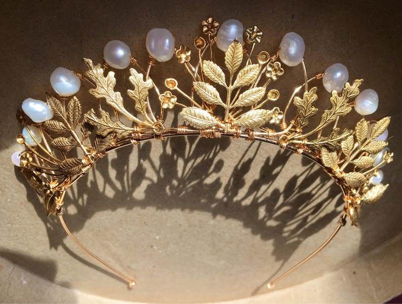 The AGATHA Crown, queen, tudor, renaissance, pearl, leaf, leaves, pearls, princess, tiara, prom, festival, game of thrones, gold, floral image 9