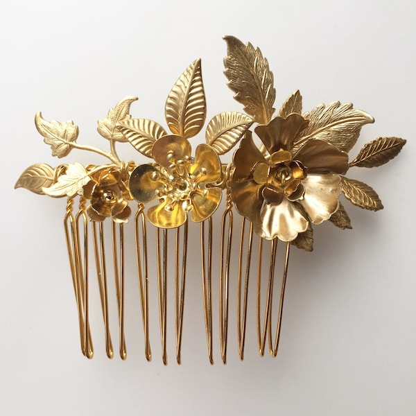 The FLORA COMB - Hand Made Floral Leaf Flower Hair Comb