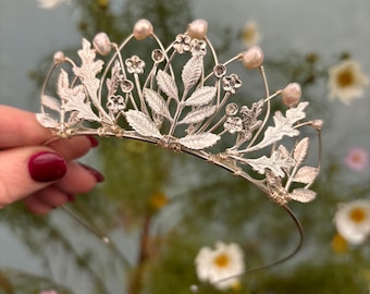 The MINI AGATHA Gold Floral Pearl Crown: Renaissance Tudor Tiara