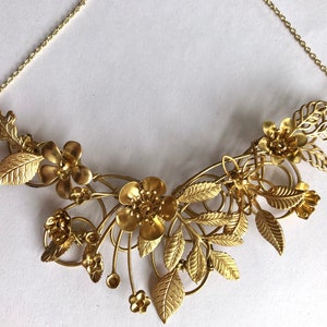 The FLORA Necklace Floral, organic, leaf, flower, vintage, natural necklace. image 3
