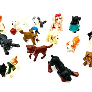 Lot of 14 Puppy in my pocket 90s vintage figure toy dog animal surprise Meg Topps