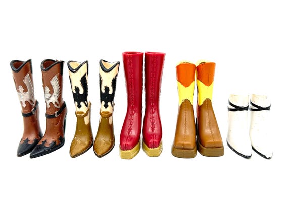 Bratz doll Vintage boots & Shoes  - sold separately fashion doll Early 2000s