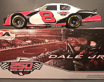 Dale Earnhardt Jr 2006 #8, 250th Consecutive Start, 1/24 Monte Carlo SS