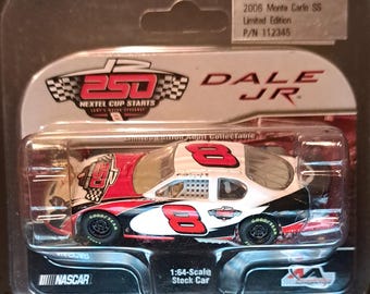 2000 HASBRO NASCAR Winner's Circle Dale Earnhardt Oreo #3 1/24 Pas De
