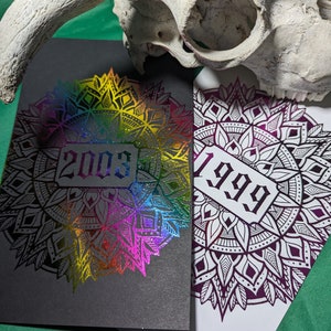 Style personnalisé de tatouage d'impression de feuille de mandala de l'année - fait sur commande, A5, A4, carte de 220 g/m², année de naissance, cadeau, anniversaire, vous choisissez, anniversaire,