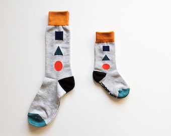 Like me socks - for kids and parents // MOTIFS GEOMETRIE GRIS