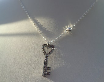 Necklace in 925 Silver with sweet, diamantbesetztem keychain