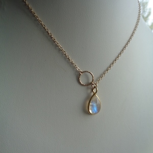 Colar de ouro com pedra da lua arco-íris, preenchido com ouro 585, LU-0161