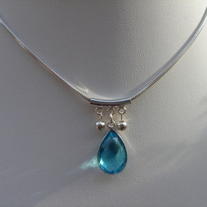 Necklace Silver Blue Topaz Pendant Silver Chain Blue Topaz LU-0378