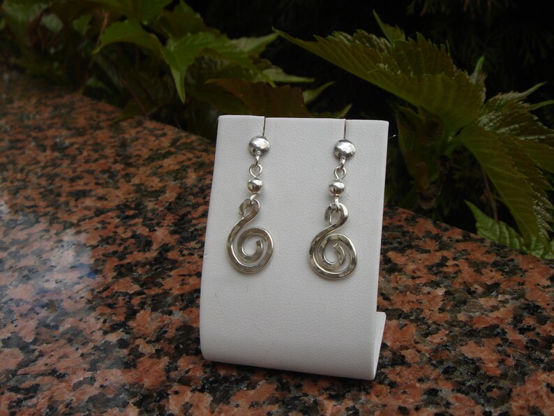 Silver earrings spiral image 4