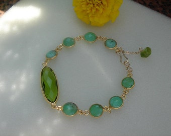 Gold bracelet with peridot quartz and chrysoprase, gemstone bracelet