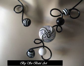 Collier + bo "breizhat " perles noires et blanches