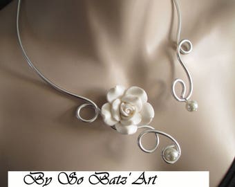 Halskette + Ohrringe "IMMACULY" Blume und Elfenbein aus Aluminium-Glas-beads