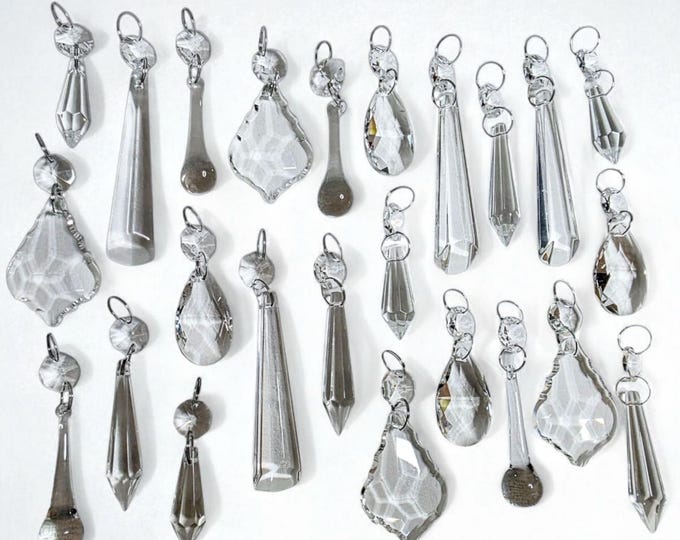 12 or 24 Clear Cut Glass Sun Catchers Chandelier Crystals Droplets Retro Prisms Beads Vintage Christmas Tree Wedding Decorations Lamp Parts