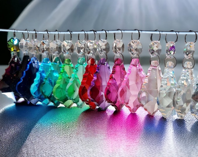Chandelier Drops Glass Crystals Droplets Leaf Beads Vintage Look Christmas Tree Wedding Decoration Prisms Retro Party Decor Pride Rainbow